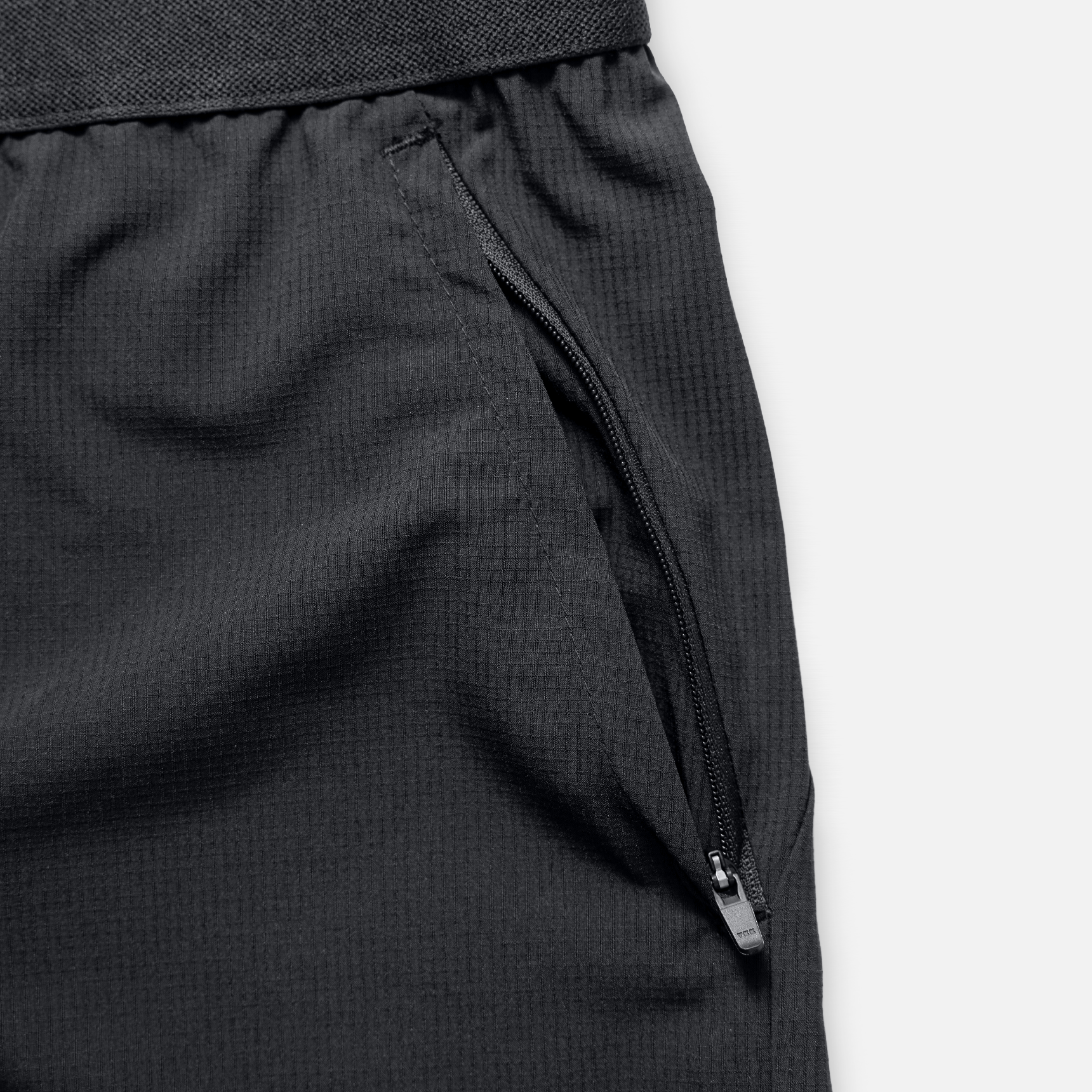 Assault Shorts 5"